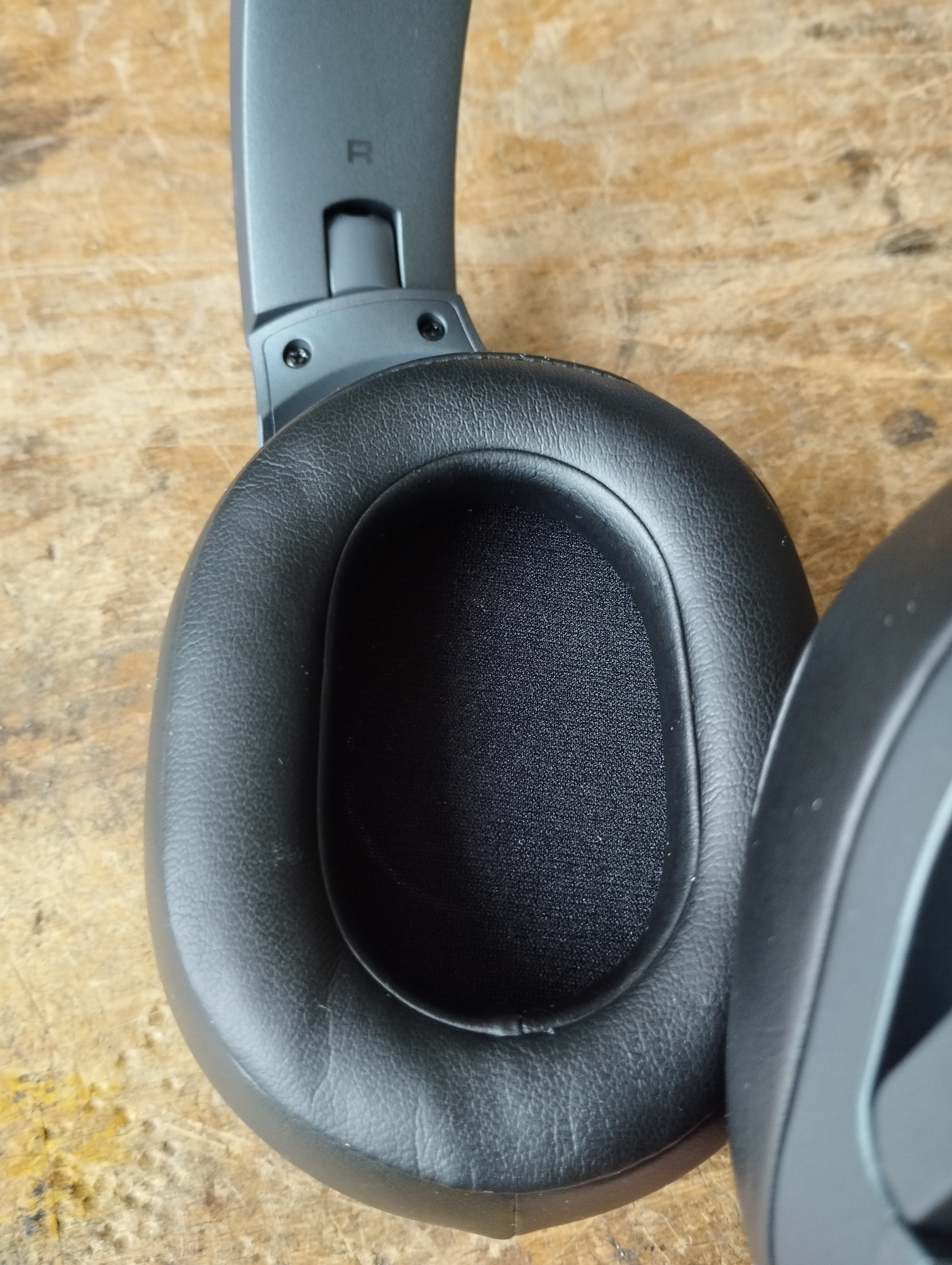 MackieMc40-BT oreillette