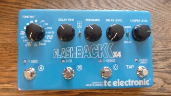 TC Electronics Flashback X4 TC Electronics Flashback X4
