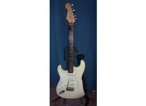 Fender Stratocaster Japan (76916)