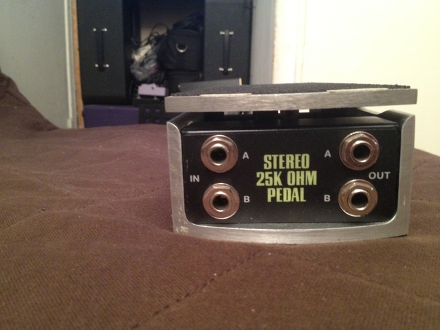 Photos et images Ernie Ball 6167 25K Stereo Volume Pedal for use