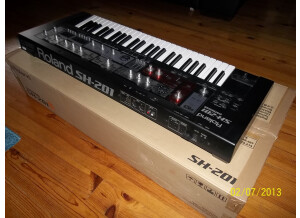 Roland SH-201 (55659)