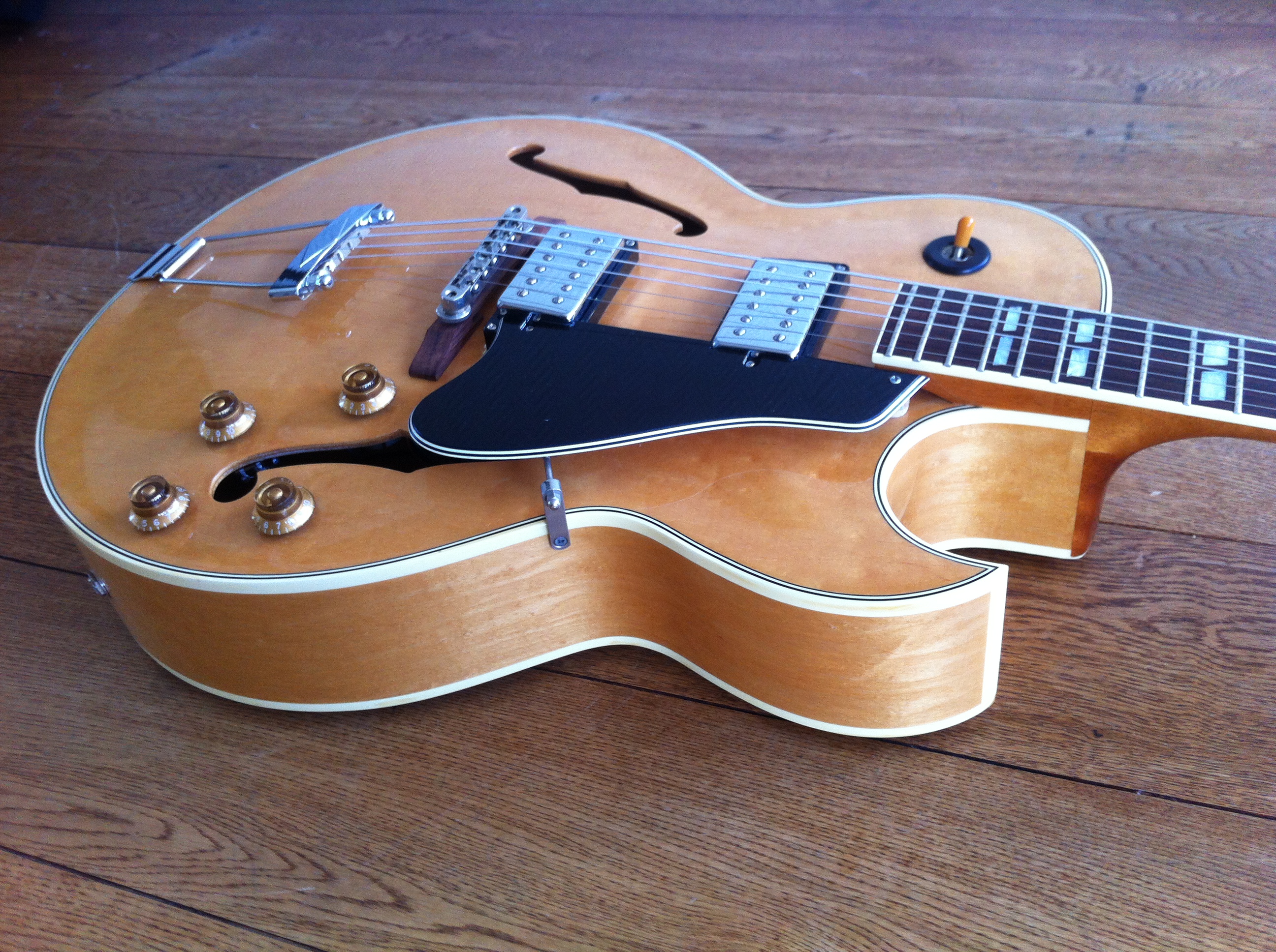 FA-95 - Greco FA-95 - Audiofanzine