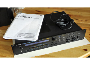 Roland JV-1080 (90811)