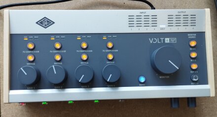 Volt476P Dessus Volt476P Dessus