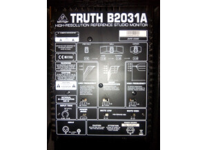 Behringer Truth B2031A 265W (140W RMS) (35754)