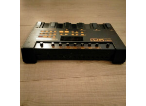 Roland GR-1 Guitar Synthesizer