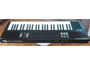 Native Instruments Komplete Kontrol S49 (28998)