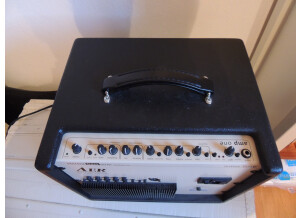 AER Combo basse AMP ONE 200 WATTS