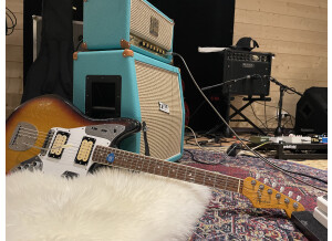 Fender Kurt Cobain Road Worn Jaguar