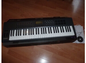 M-Audio Axiom 61 (2nd gen)