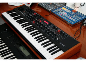 Dave Smith Instruments Prophet ?08 Pot Edition (90456)