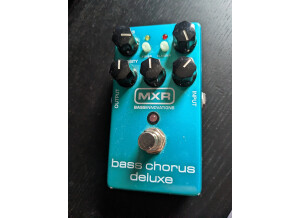 MXR M83 Bass Chorus Deluxe (94305)