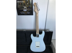Squier Deluxe Stratocaster (42166)