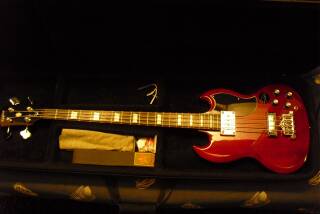 Epiphone EB-3