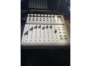 Behringer B-Control Fader BCF2000 (72700)