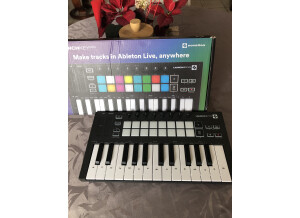 Novation Launchkey Mini mk3 (8296)