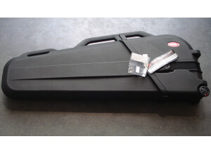 SKB 1SKB-44RW ATA Roto Electric Bass Case w/TSA lock (45556)