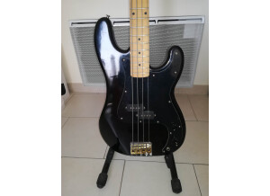 Jim Harley Precision Bass (33650)