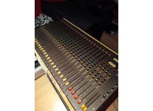 Soundcraft S 200 (42108)