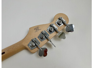 Squier Affinity Jazz Bass (2021) (39573)