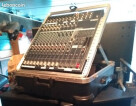 Vends table Yamaha EMX5014C + SKB Flight Case 19P12 Mixer 12u