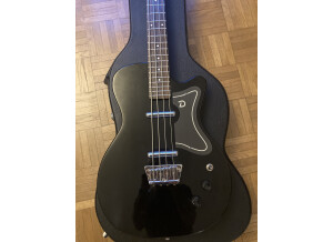 Danelectro 56 Single Cutaway Bass (84742)