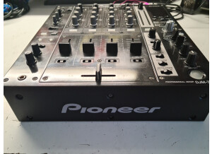 Pioneer DJM-750 (47336)