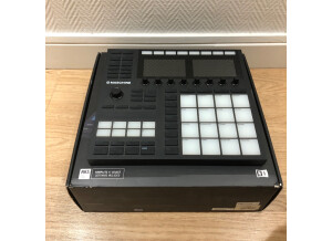 Native Instruments Maschine mk3 (93532)