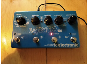 TC Electronic Flashback x4 (69560)