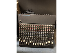 Mackie CR1604 (91631)