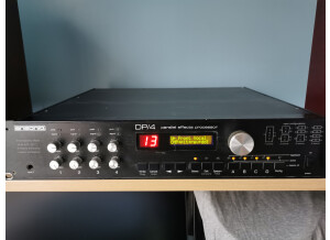 Ensoniq DP4 (81940)