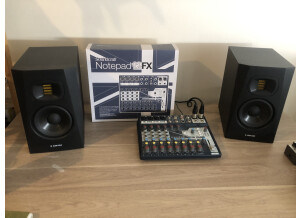 Soundcraft Notepad-12FX (3884)