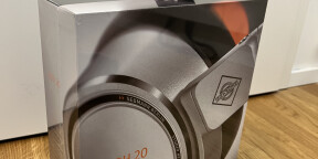 Selling Neumann NDH 20 Headphone- completely new (unopened)