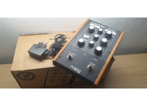 Moog Music MF-104M Analog Delay