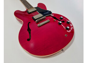Gibson ES-335 Dot Figured Gloss (85500)