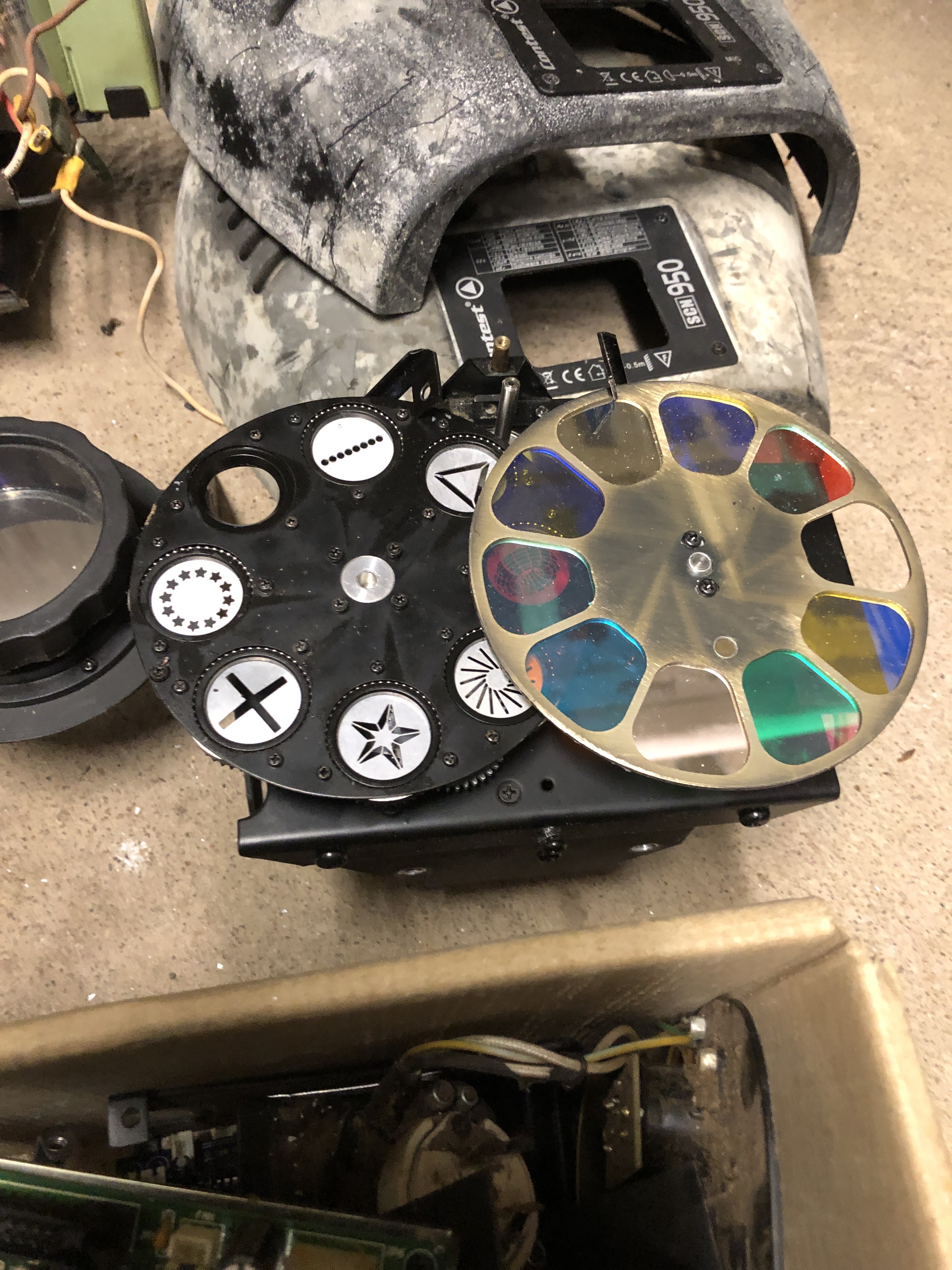 Contest SCN-950 (6975)