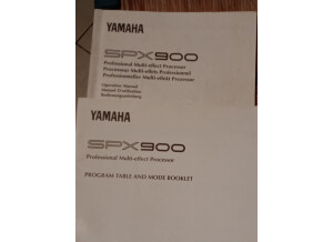 Yamaha SPX900 (82902)