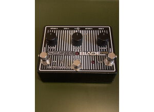 Electro-Harmonix Switchblade Pro (56306)