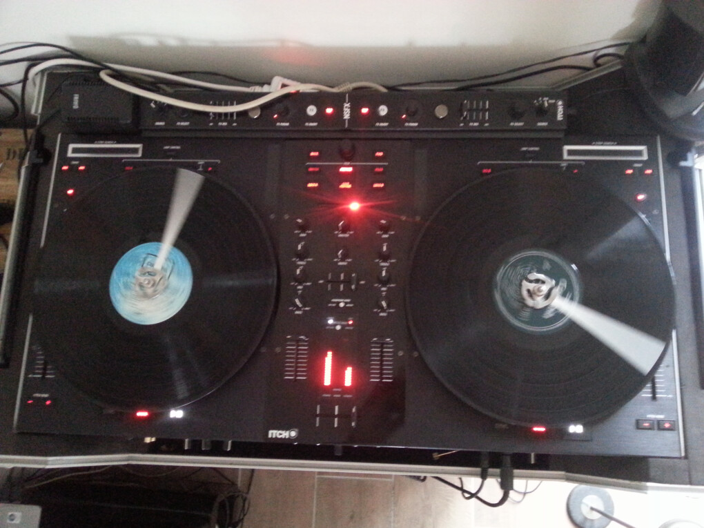 5565620.jpg 5565620.jpg