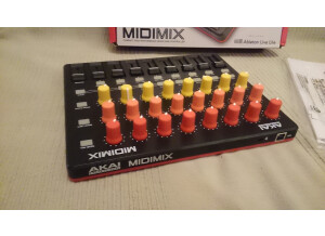 Akai Professional MIDImix (10193)