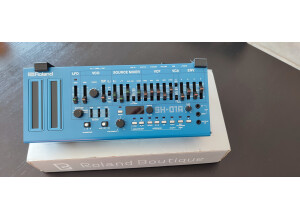 Roland SH-01A (88465)