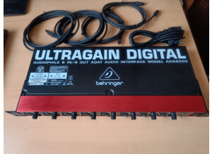 Behringer Ultragain Digital ADA8200 (93655)