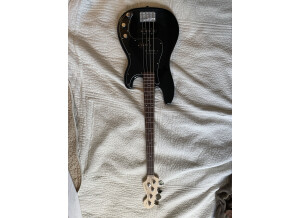 Squier Affinity Precision Bass PJ (2021) (48910)