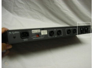 electro-voice-xp-200a avec cache arrière