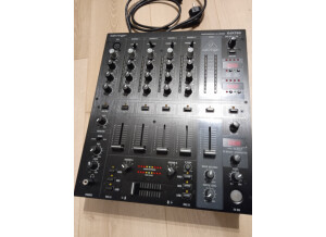 Behringer DJX750 (44205)