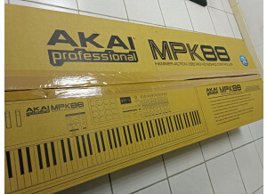 Akai Professional MPK88 (25927)