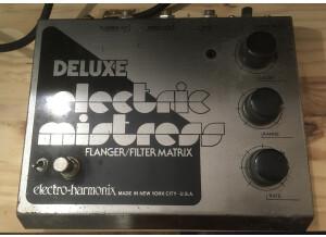 Electro-Harmonix Deluxe Electric Mistress (64582)