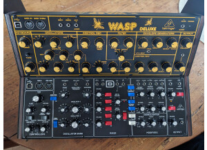 Behringer Model D (47390)