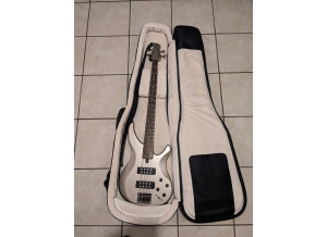 Yamaha TRBX304 (91259)