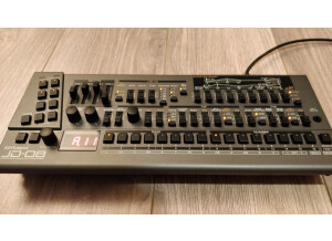 Roland JD-08 (32480)